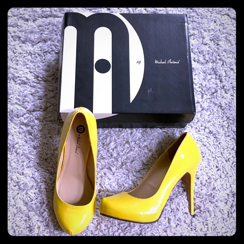 Michael Antonio Love Me Pumps